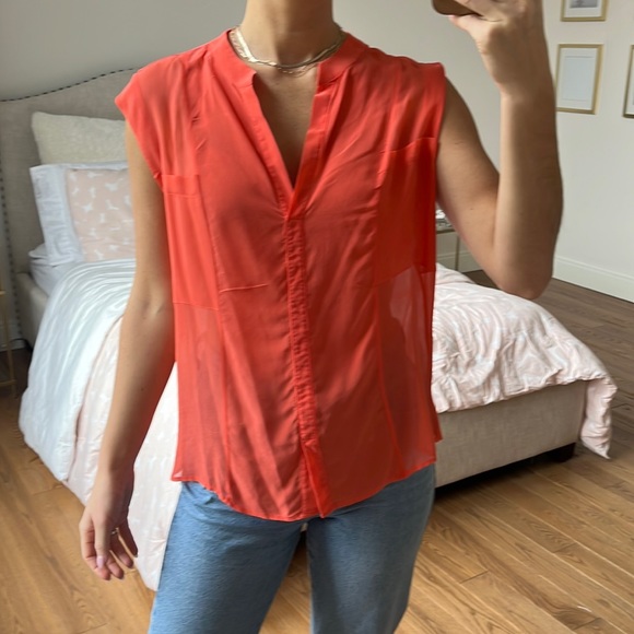 BCBGMAXAZRIA Addison silk blouse size large ambrosia color - Picture 2 of 11